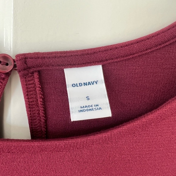 Old Navy • Burgundy L/S dress • Small - Picture 4 of 6